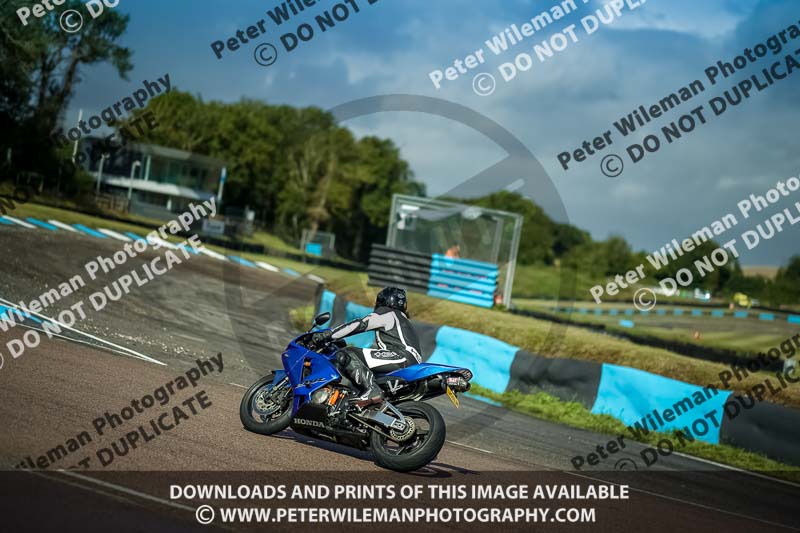 enduro digital images;event digital images;eventdigitalimages;lydden hill;lydden no limits trackday;lydden photographs;lydden trackday photographs;no limits trackdays;peter wileman photography;racing digital images;trackday digital images;trackday photos